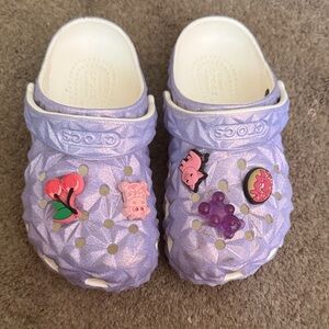 CROCS Kids Lilac Slippers with Fun Charms